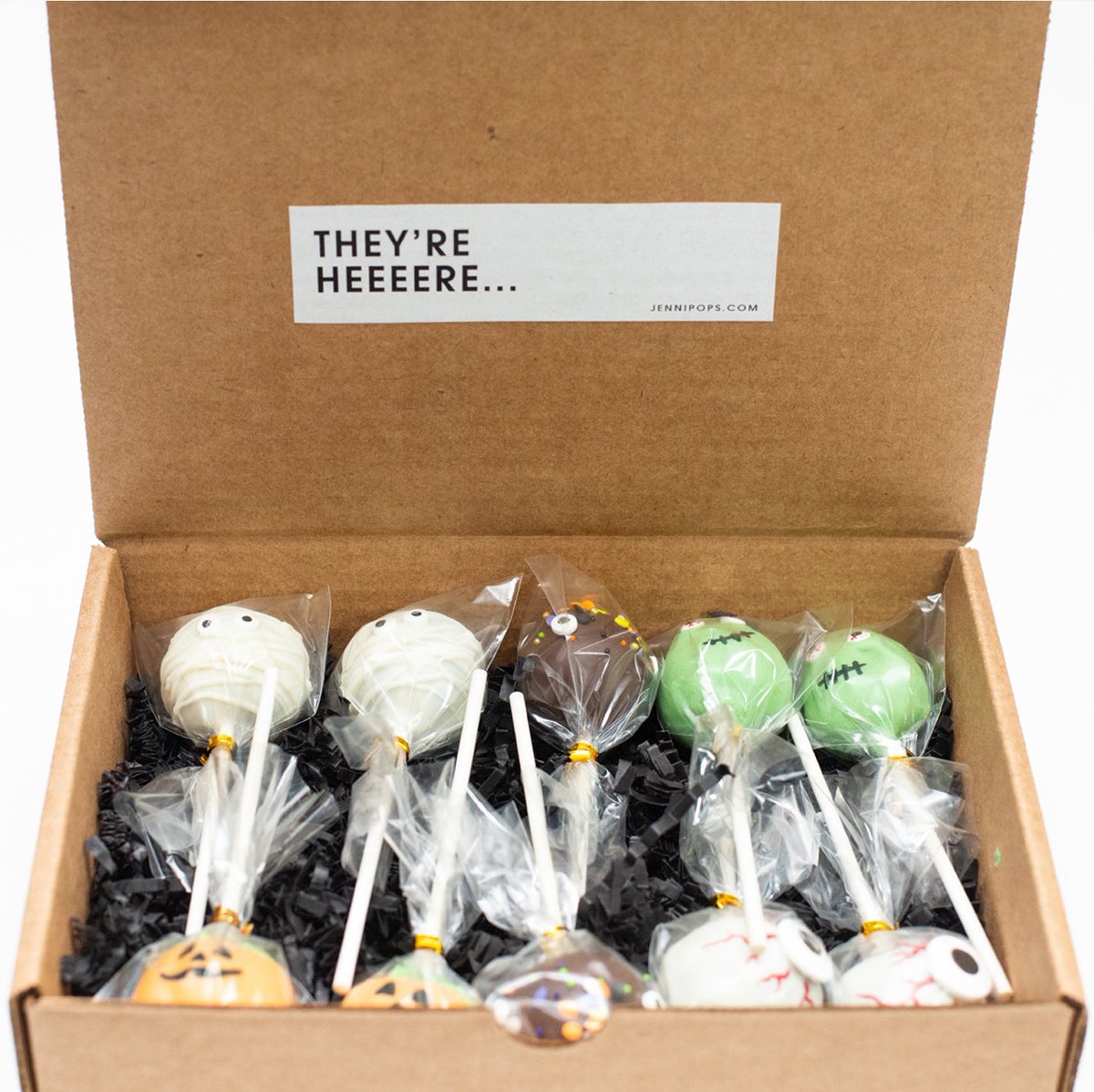 jenni_pops's tweet photo. They’re Heeeere… 

Enjoy our frighteningly fun assortment of Halloween Pops, made especially for boys and ghouls who like a little spooky with their sweet! 

No eye of newt or wing of bat. We promise. 🦇

Pre-order your pack by October 15th. 

https://t.co/Vj9Zlvy7Hv https://t.co/W1p8sOol2S