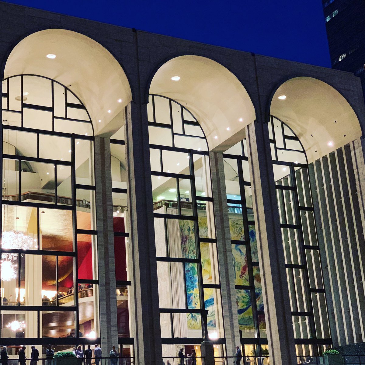 bhschaffer's tweet image. That’s right, the 2018/2019 @metopera season has officially kicked off for the Schaffers with Samson et Dalila. #1of10