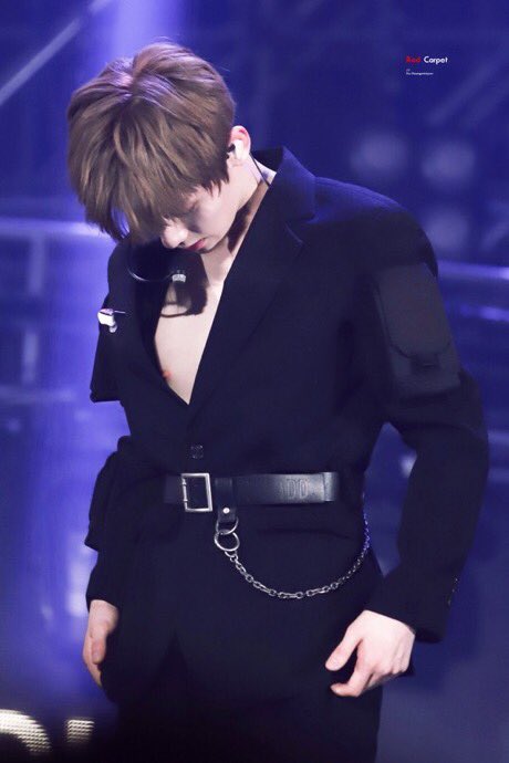 minhyun pics tweet media