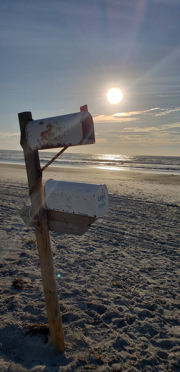 ryandfox's tweet photo. @taylorswift13 were you in Wilmington, NC recently? https://t.co/jXZChQDB4T