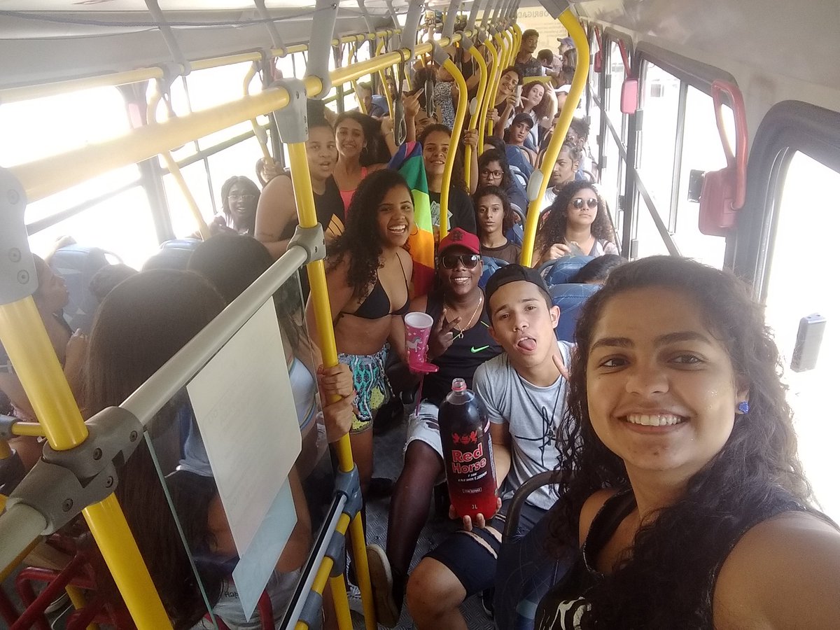 Larih213's tweet photo. Um grito de amor e democracia, que não pode ser calado NUNCA! 🌈PG  #LGBTQI https://t.co/pB0O8dMG5t