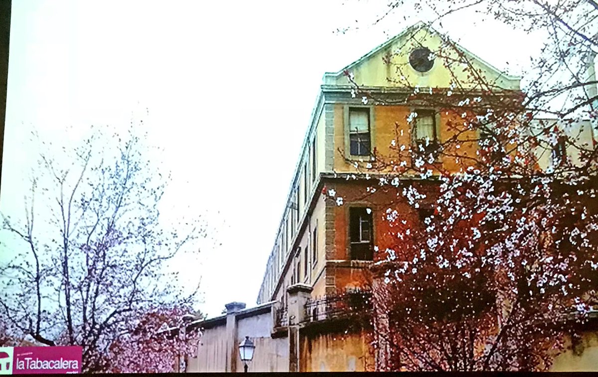 saratorium's tweet photo. La tabacalera in #Madrid offers free cultural programming https://t.co/fTiN8ZUvBf #pocacito @latabacalera (9,000 sq. m !) https://t.co/3raK1yHmFU