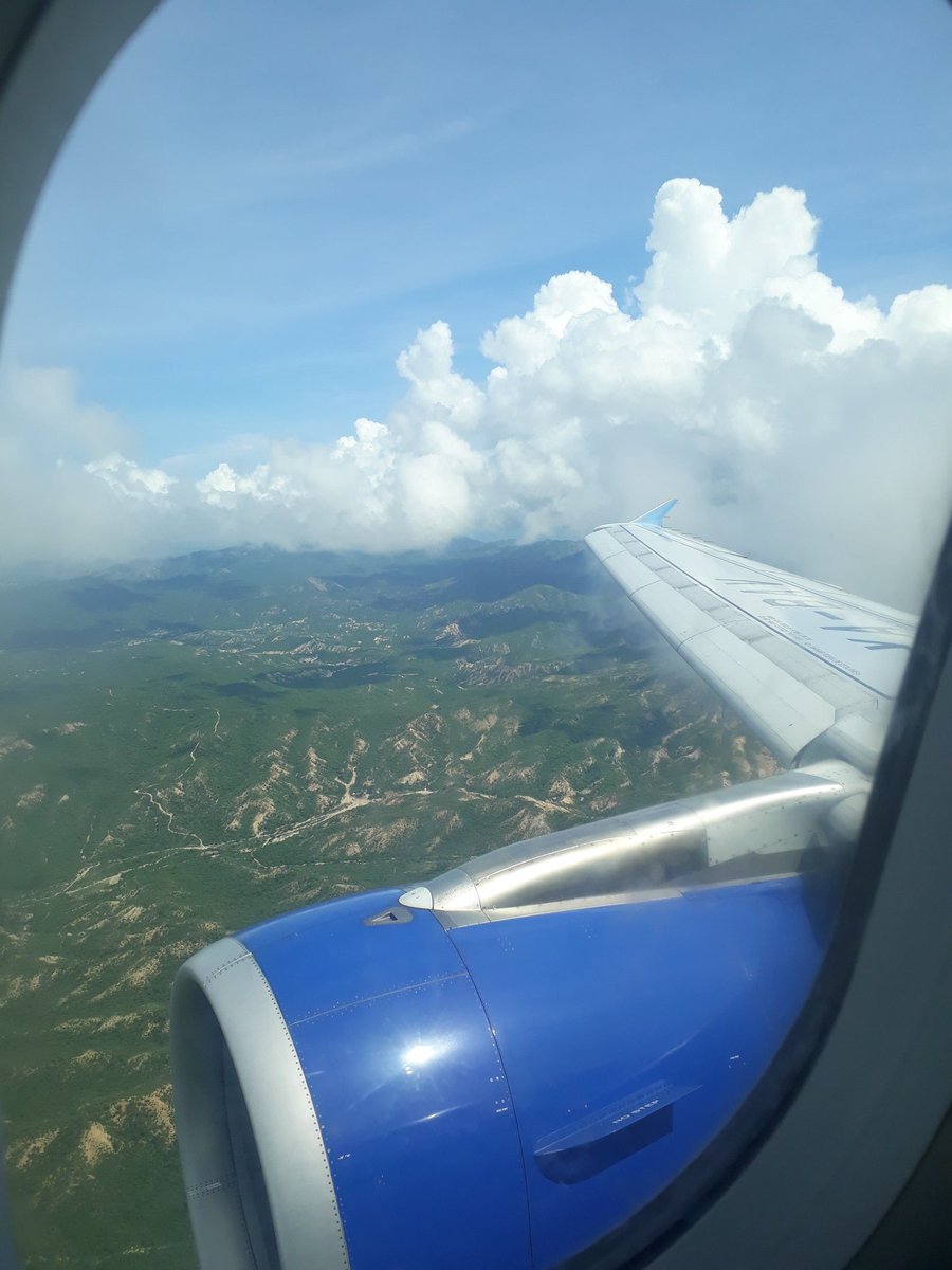 Aterrizando en Los Cabos para World Meeting Forum #WMFSummitLosCabos #WMForum18 #wmforum #Movaanxa #MovaanxaEventsMarketing #SomosMeetingPlanner #GenerandoExperiencias #Travel #MeetingPlanners #EventMoments #EventsProfs #Events #Viajes  #Marketing #Publicidad #ViajemosPorMexico