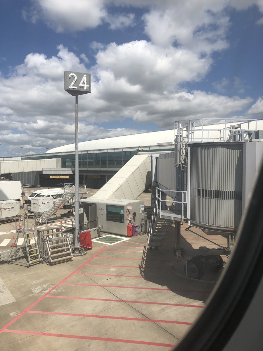 drjengillespie's tweet photo. Touched down in Brisbane after #ASHNR18 - glad to be home but loved the meeting! Awesome program @DShatzkes and great to catch up with and meet amazing #RadXX @CMGlastonbury @ENThawk @phudge54 @CynXinWu @callyrobs @pedsneurorad https://t.co/J1RYmrf8F3