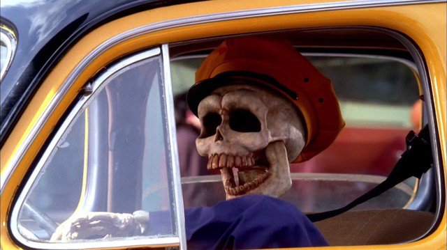 yungchente97's tweet photo. Get in loser we’re going pumpkin carving🎃 https://t.co/oDr34fbdx1