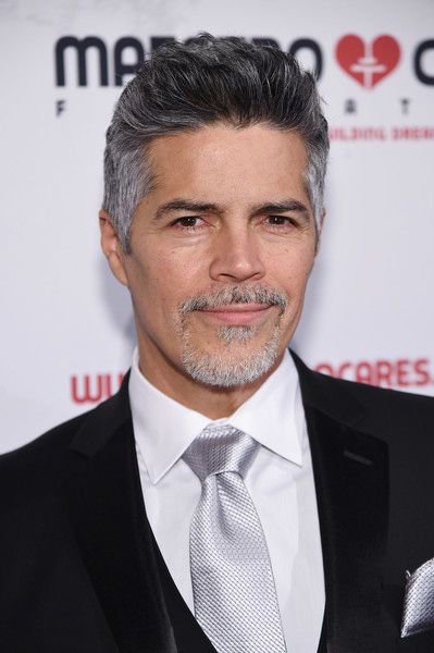 Happy Birthday to Esai Morales!      
