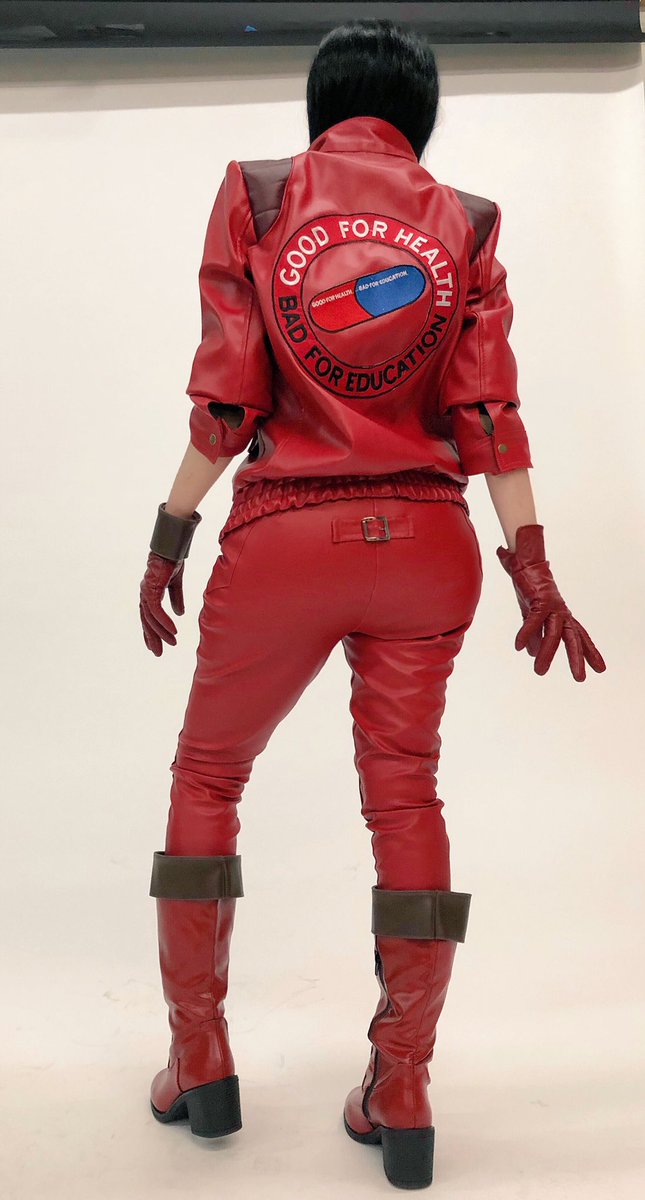 VampyBitme's tweet image. Had to do it  

Collab with @fredhuelar coming soon.