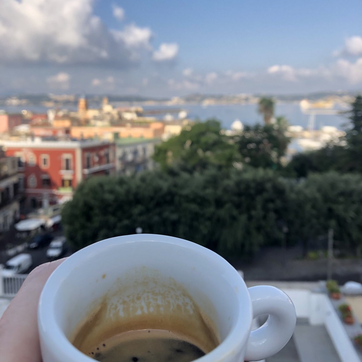 the7journey's tweet photo. I was at long last converted to the wonders of coffee on this summer’s Italy trip. Now I’m still awake at 1.30am on a school night. #InternationalCoffeeDay #SoGoodSoBad https://t.co/JeTUOxMgTt