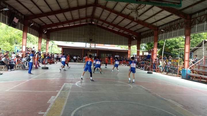 VolleyCenterPH's tweet photo. 🏐🏆❤️BATANGAS UNIT 1 SECONDARY BOYS VOLLEYBALL 🧡🏆🏐

Game 1
Nasugbu def. Lian
20-25, 25-13, 25-22

#UnitMeet https://t.co/552aMdEkJE