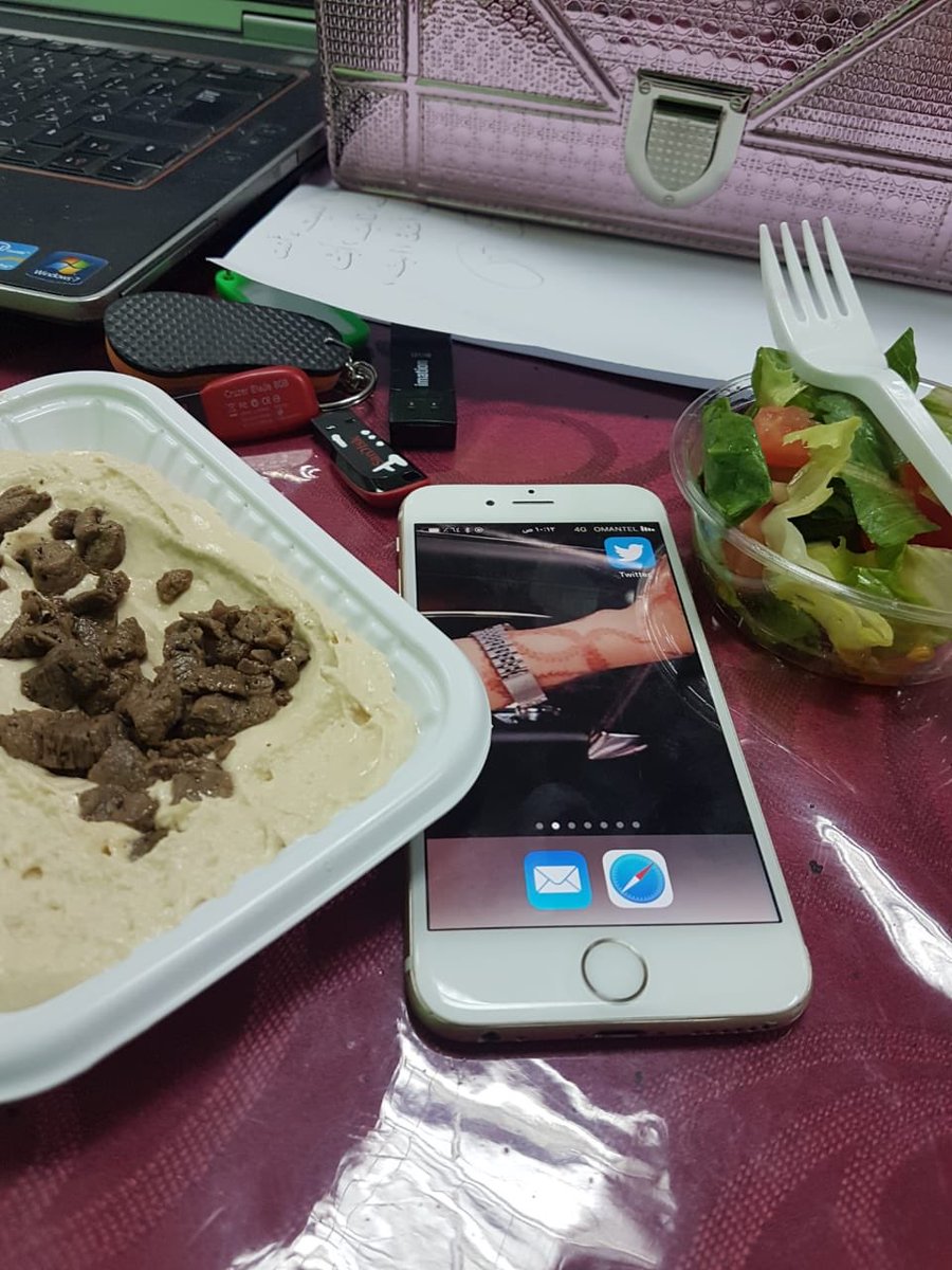 حافظك ربي ، فِي خفا قلبي عُمر❤