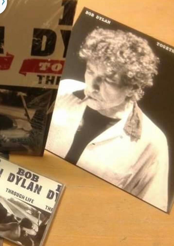 LandShara's tweet photo. #BobDylan https://t.co/vFuuVtXu50