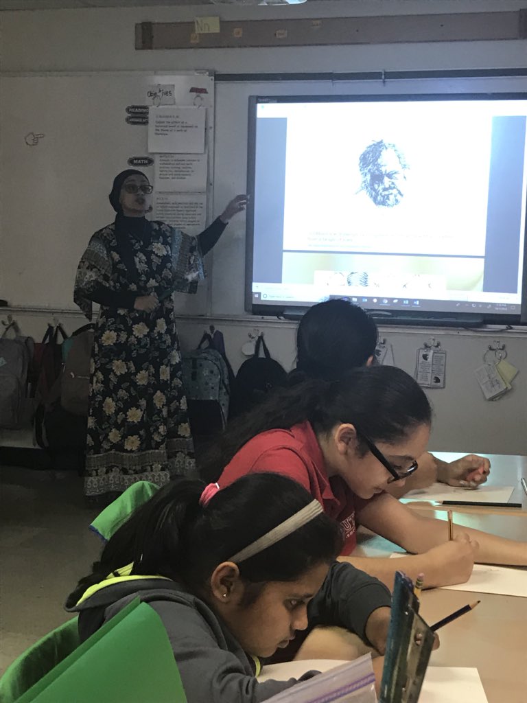 educatorsimpact's tweet image. Had a great time with our Scholars at Dr. @RaniaKh17107864 ‘s Little Architect’s Club. Today we covered calligraphic and contour lines as well as shading. #SuttonPride @SuttonES_HISD