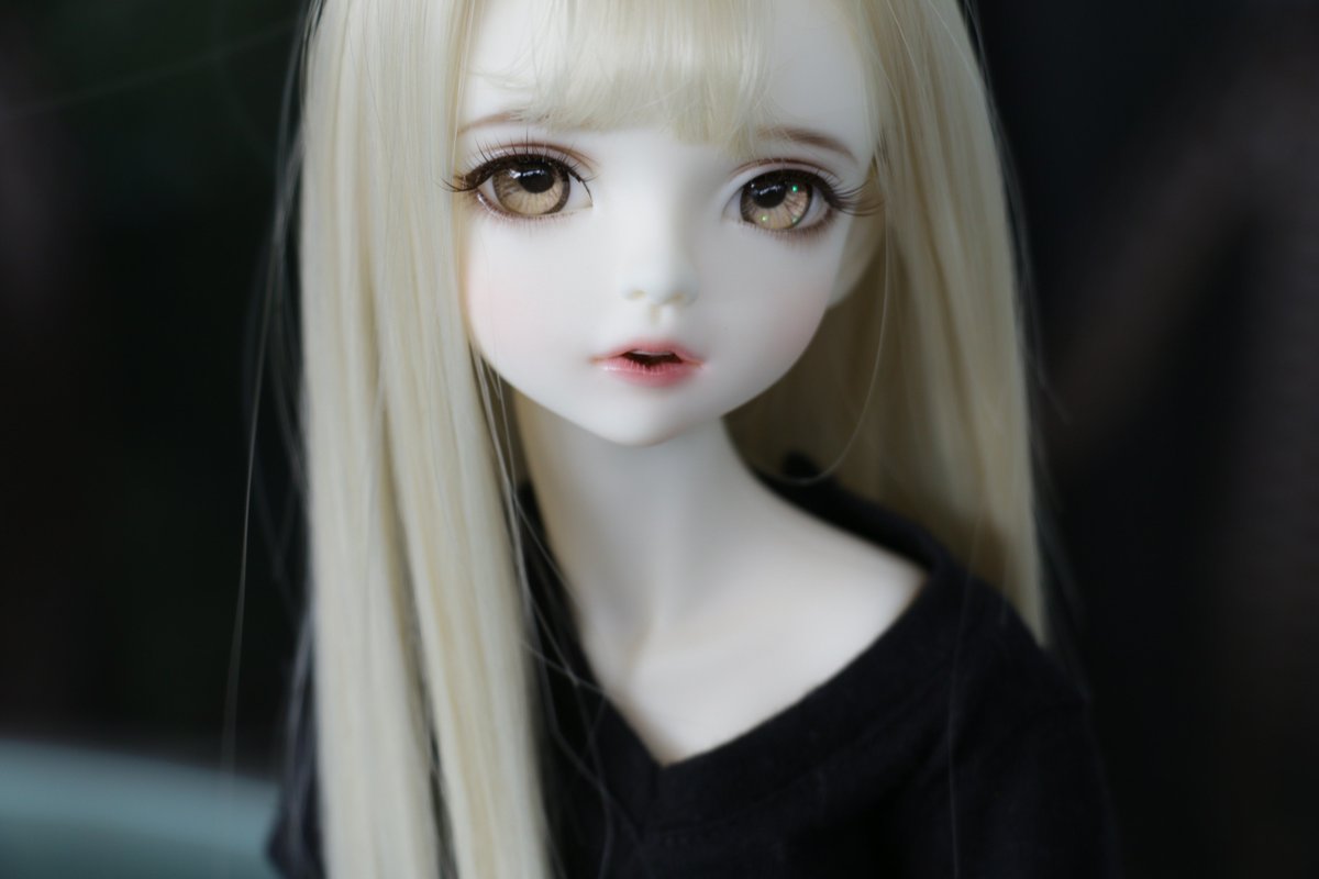 B_299_'s tweet image. 리제, 연습하다가 연습실에서 ~ ♬

프젝에서 뮤도 만나고 멤버들도 만나고 쉬는날을 즐겁게 보냈으니
오늘도 연습실에서 영혼을 불태워 봅니다

#구구네 #숨돌_더젬 #MINISHELL