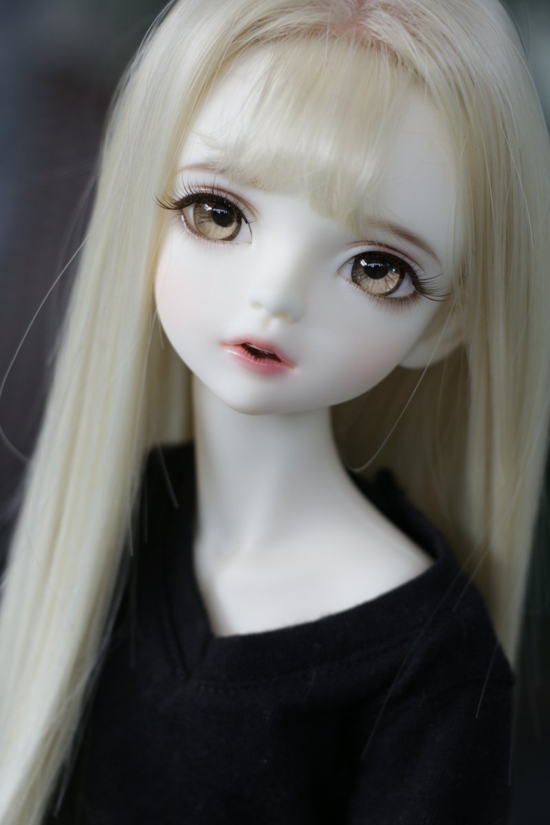 B_299_'s tweet image. 리제, 연습하다가 연습실에서 ~ ♬

프젝에서 뮤도 만나고 멤버들도 만나고 쉬는날을 즐겁게 보냈으니
오늘도 연습실에서 영혼을 불태워 봅니다

#구구네 #숨돌_더젬 #MINISHELL