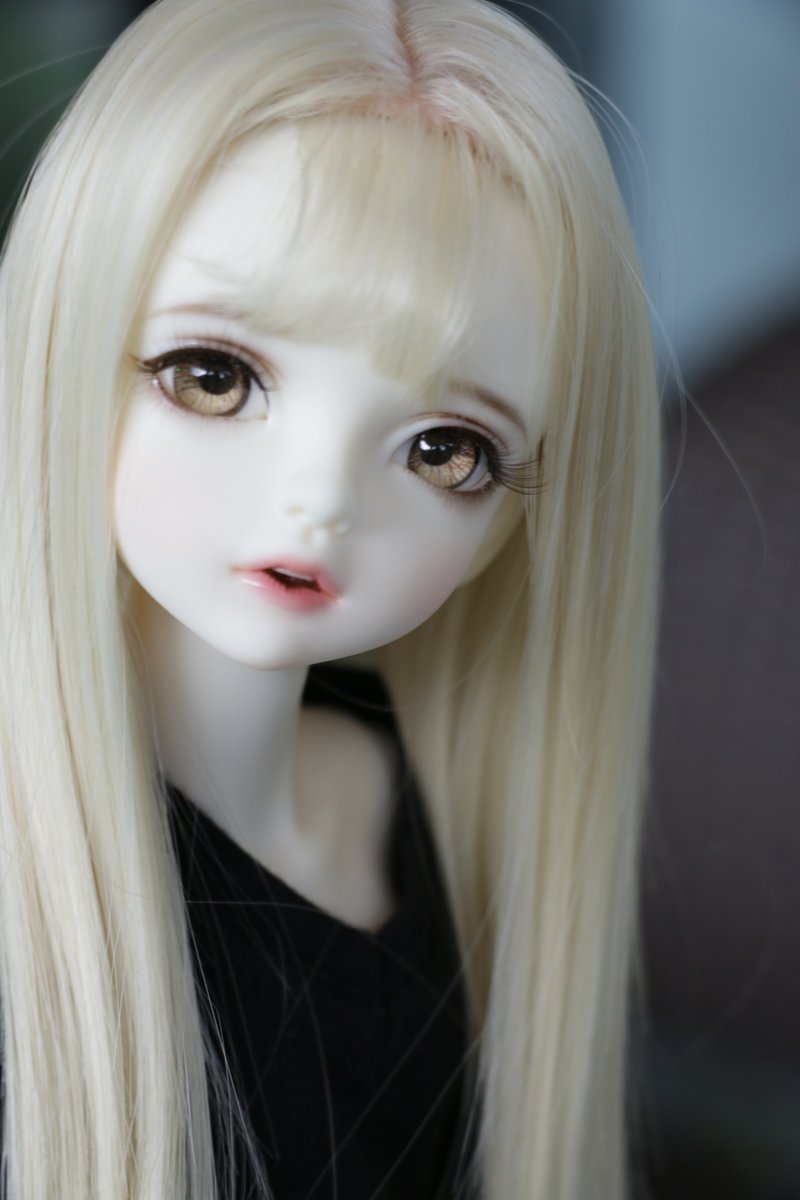 B_299_'s tweet image. 리제, 연습하다가 연습실에서 ~ ♬

프젝에서 뮤도 만나고 멤버들도 만나고 쉬는날을 즐겁게 보냈으니
오늘도 연습실에서 영혼을 불태워 봅니다

#구구네 #숨돌_더젬 #MINISHELL