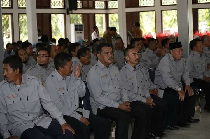 dpkppandeglang's tweet photo. Kemarin Senin 1 Oktober 2018 Pelantikan dan Pengukuhan Pengurus KTNA periode 2018-2023 di Aula Pendopo kab. pandeglang

#ktna #pertanian #pajale #petani #pandeglang #latepost https://t.co/ZrJd3j9LCA