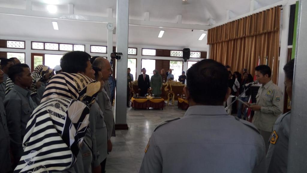 dpkppandeglang's tweet photo. Kemarin Senin 1 Oktober 2018 Pelantikan dan Pengukuhan Pengurus KTNA periode 2018-2023 di Aula Pendopo kab. pandeglang

#ktna #pertanian #pajale #petani #pandeglang #latepost https://t.co/ZrJd3j9LCA