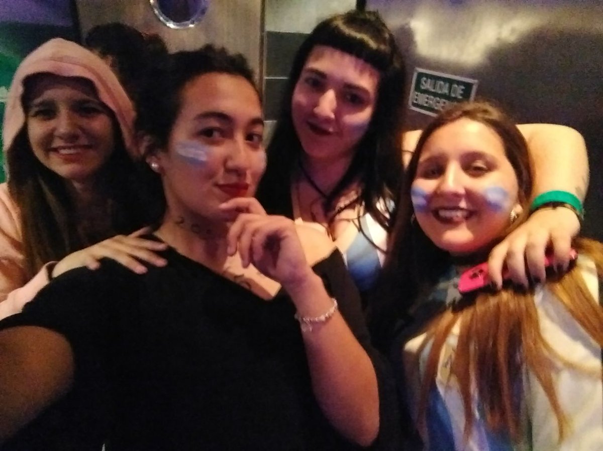 DeenGaticaCjs's tweet photo. GANAS DE VOLVER X2 CON ESTOS💜😢💜😢💜💜😢 https://t.co/SIoBLnUK4I