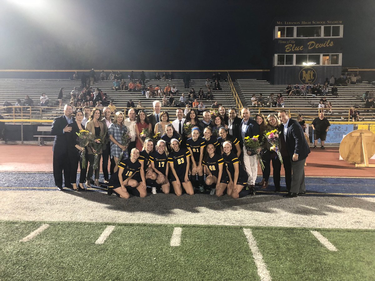 LeboAthletics's tweet photo. Congrats to all of our girls soccer seniors and their families!! https://t.co/eeEYpGMV0G
