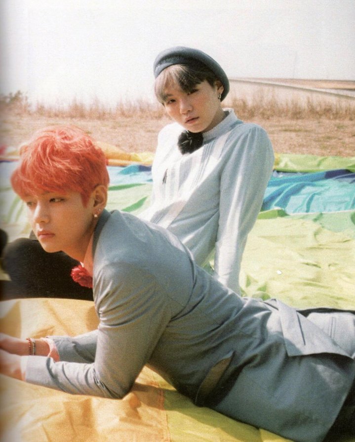 usnim_s's tweet photo. BTS Young Forever Photoshooting pt.16
#BTS #GroupShooting  #RM #JIN #SUGA #JHOPE #JIMIN #V #JUNGKOOK  #YoungForever #Photoshooting @BTS_twt https://t.co/OiaGxX9Nb0