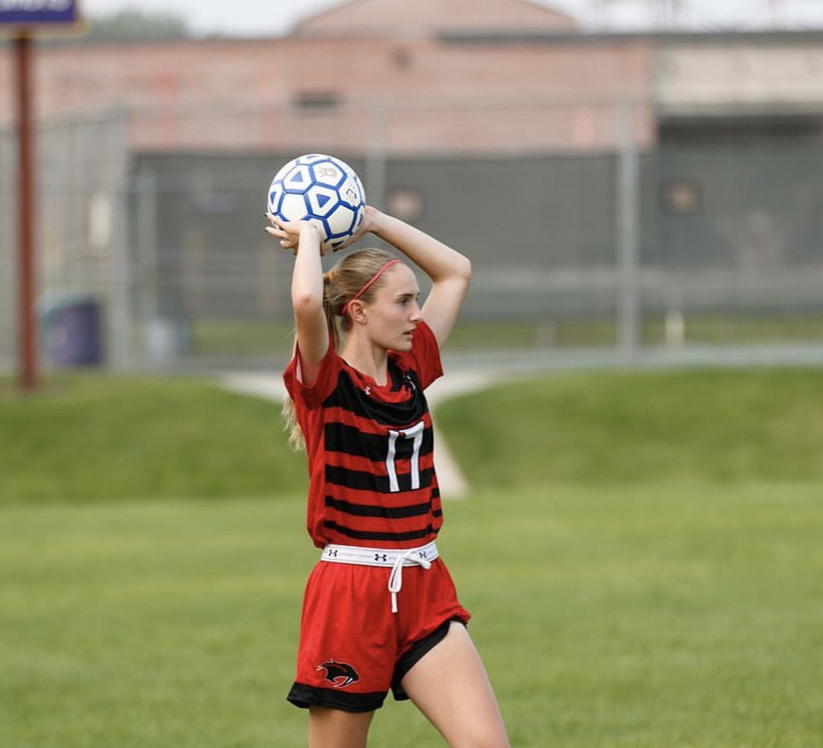 Happy birthday to sophomore Brooke Davies 😍😍 #juggles she thought we forgot 😉😏💙