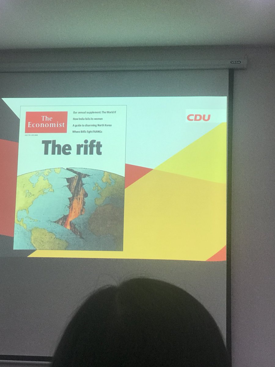 Shubhrastha's tweet photo. Klaus Schuler, Federal Managing Director of the CDU making a presentation on the shifting world order and the challenges facing the electoral German situation. #KAS #ElectionBridge https://t.co/ZkBHxBdfMk