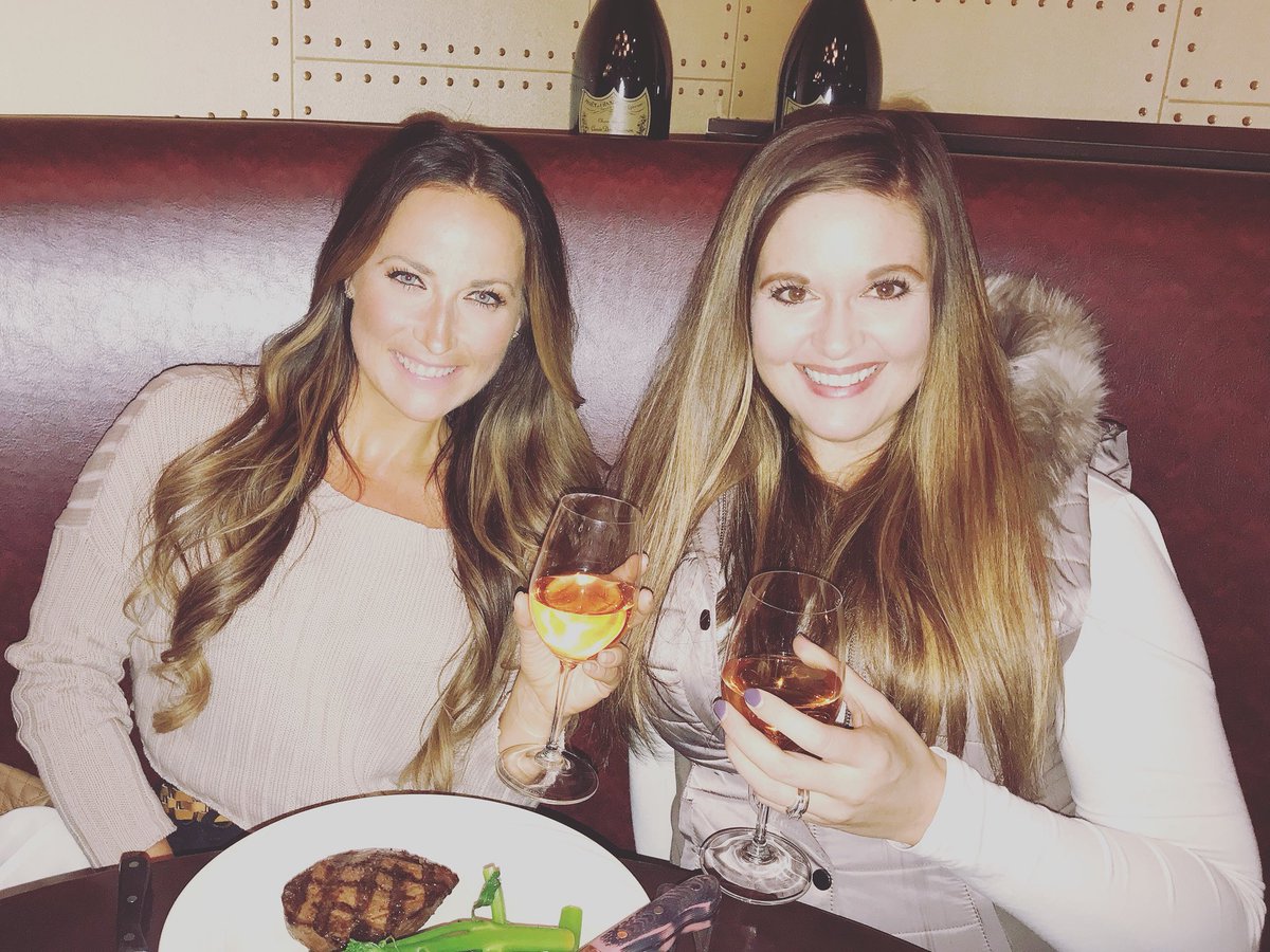 Steak and Rosé 🥩🍷 #GirlsNight 🎉
