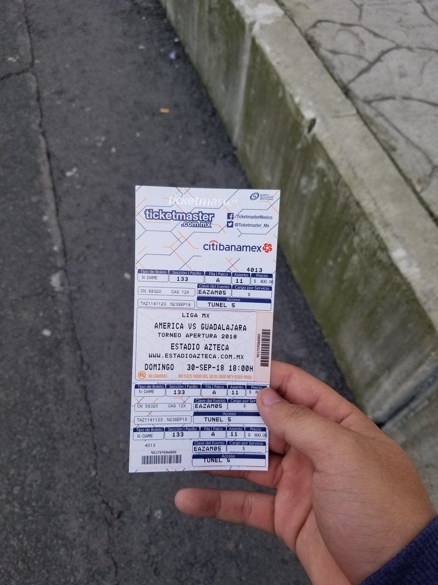 NOMORELAZ's tweet photo. Went to my first live soccer game. I watched this clasico game every year hoping I'd go one day and here I was. What an experience. https://t.co/PIoTbnADMp