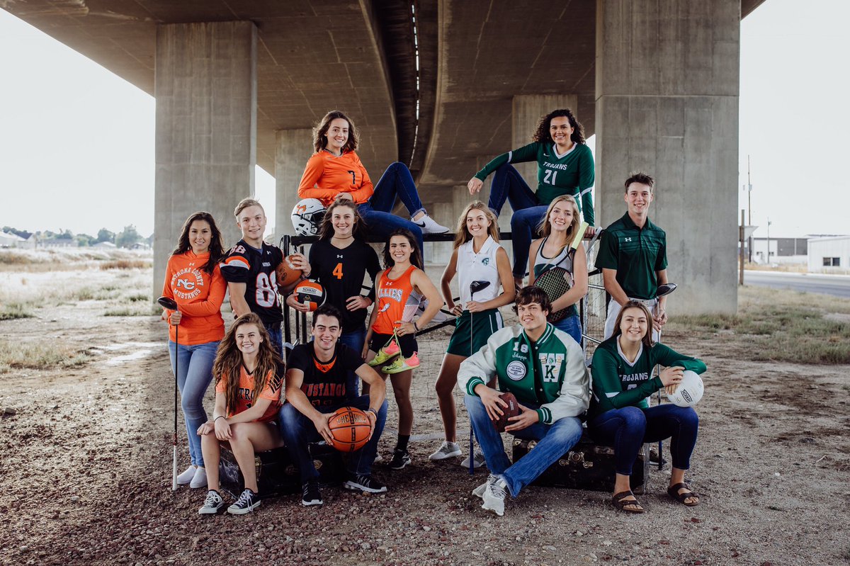 Erin Potter Photo (@erinpotterphoto) on Twitter photo 02/10/2018 04:09:13 🧡🖤💚💛 | Class of 2019 🧡🖤💚💛 | Class of 2019