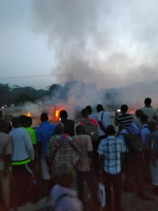 View image on Twitter