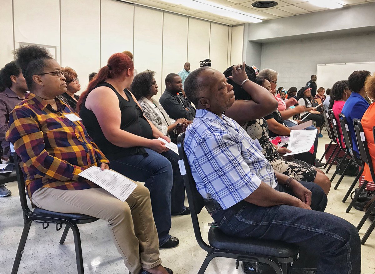 JacksonMSPolice's tweet photo. We did it again! Another successful #JPD Citizens’ Police Academy in the books! Congratulations to all the graduates...ambassadors eager to share their new experiences and knowledge with their communities. #PublicAndPolice #CommunityCommitted #JPDStrong #CitizensPoliceAcademy https://t.co/KZnArjKK4z