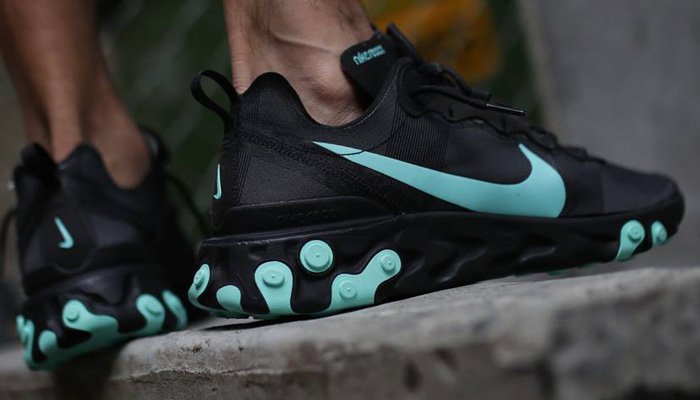 nike react element 55 black aurora green