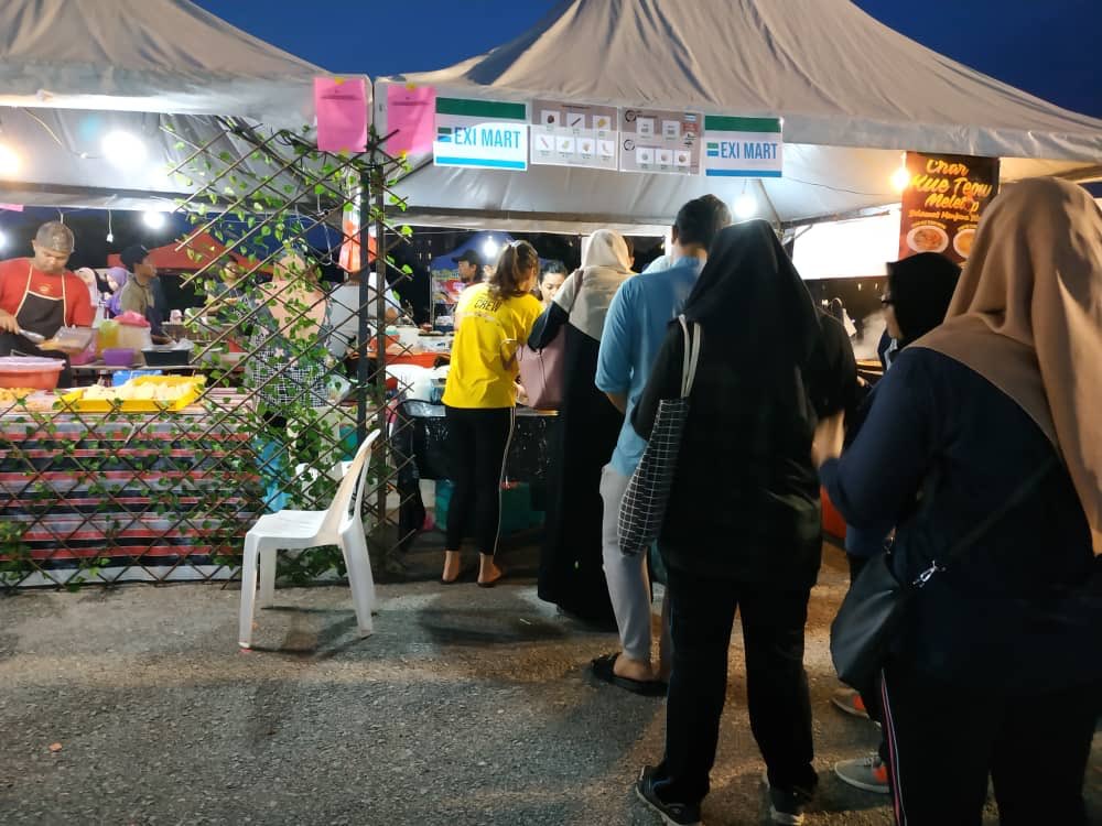 EximiusEvent's tweet photo. Ola everyone🙋🏻‍♀️, dengar cerita ramai yang still termiss eximart last week☹️ Sedap sangat sampai ada yang nak repeat tapi cepat sangat sold out🤤 No worries eximart lover😍

Next event detail ada di thread bawah👇🏼 https://t.co/Cezo05gUnW
