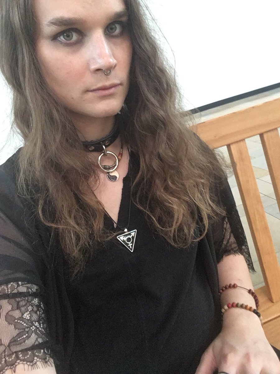 kyttyn666's tweet photo. I saw a client earlier tonight and he had a tattoo of Jesus on his upper back I thought that was kinda funny. #wwjd #tgirl #tgirlpositive #transgirl #sexworker #sexworkerstories #sugarbaby #findommes #findom #femdom #escortthoughts https://t.co/uueoPiyEG3