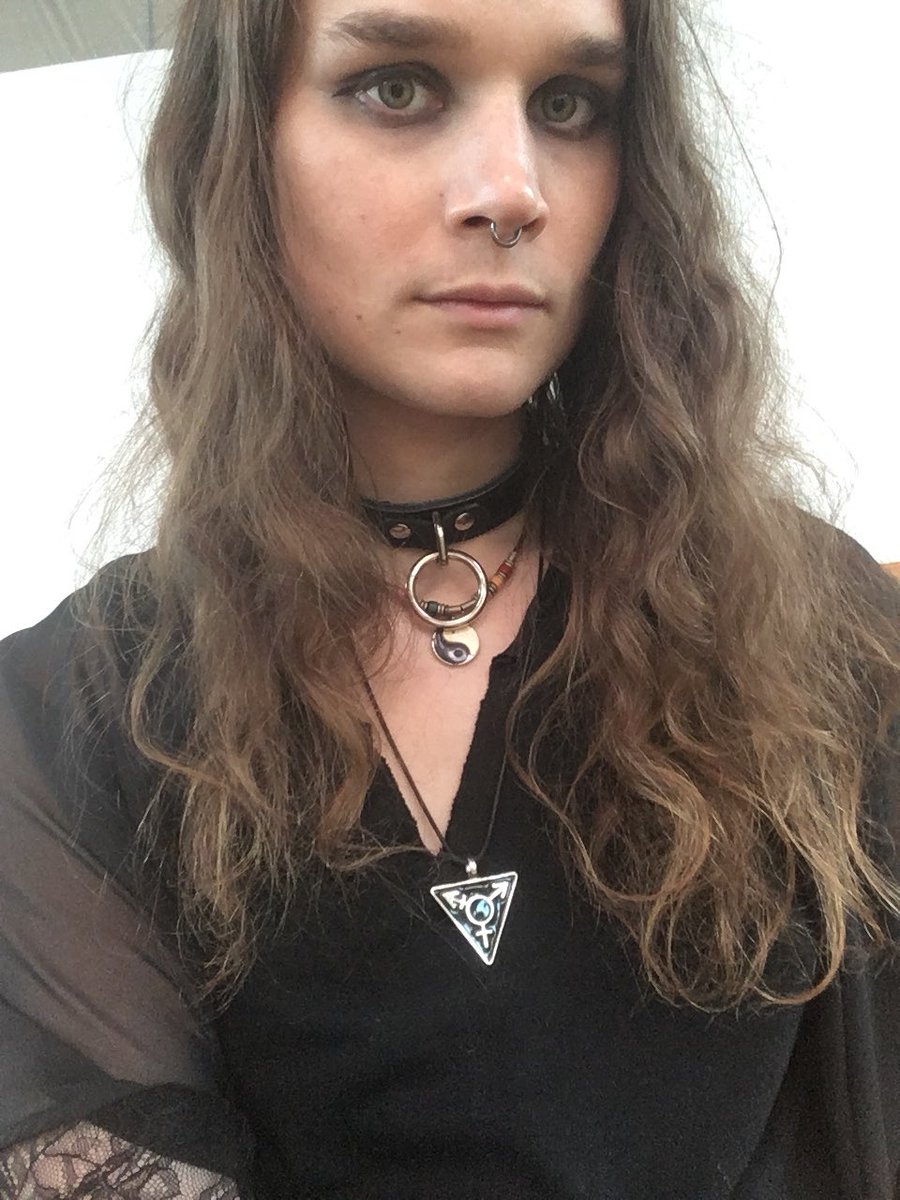 kyttyn666's tweet photo. I saw a client earlier tonight and he had a tattoo of Jesus on his upper back I thought that was kinda funny. #wwjd #tgirl #tgirlpositive #transgirl #sexworker #sexworkerstories #sugarbaby #findommes #findom #femdom #escortthoughts https://t.co/uueoPiyEG3