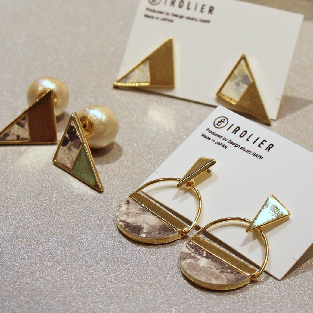 sogo_chiba's tweet photo. ＼≪#IROLIER（イロリエール）≫POP UP SHOP／ 10月8日（月・祝）まで2階＝中央エスカレーター前特設会場にて開催。金属をベースに異素材をあしらい、他にはないモダンなデザイン性と程よい上品さが特徴のアクセサリーを多数ご紹介いたします。https://t.co/bLySVtUxnB https://t.co/lkYwp5ckEF