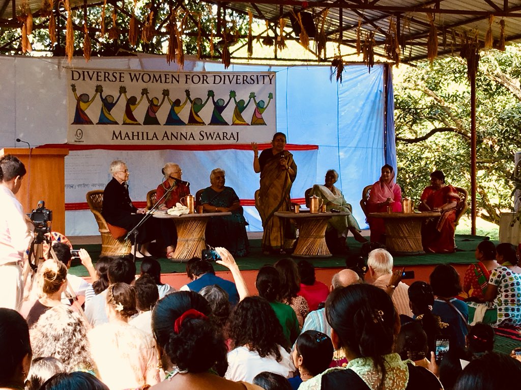 THProj's tweet image. The Diverse Women for Diversity festival kicks off with @drvandanashiva calling for freedom &amp;amp; justice for all. #MAS #DWD #Shakti #EarthFamily #BioDiversity #MahilaAnnaSwaraj