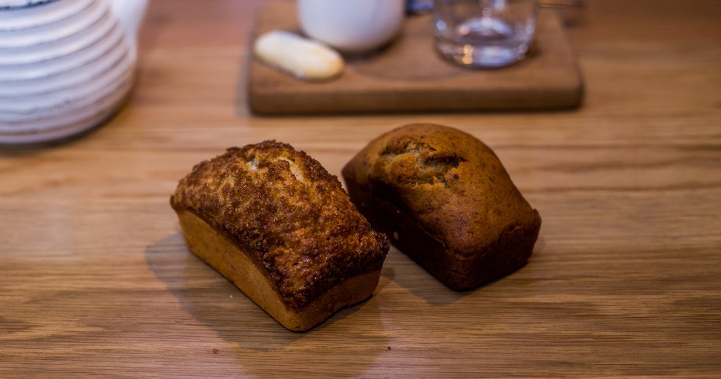 VEGAN banana bread
That's right
VEGAN banana bread

Come and get it

#smakdeli #capetownfood #capetownfoodie #wheretoeatincapetown #lovecapetown #capetownmag #capetowninfo