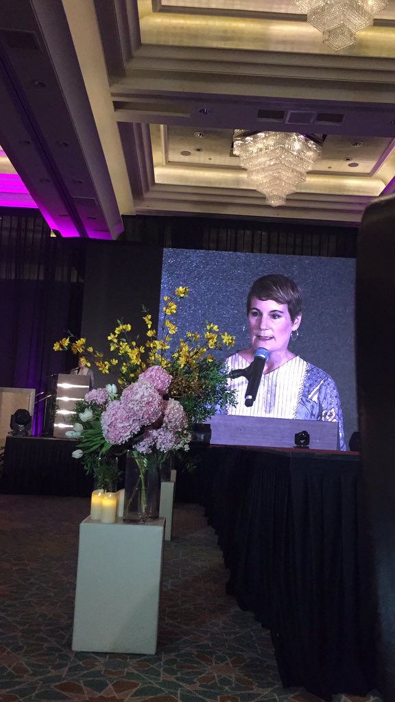 datozuraidah's tweet photo. #2018WCC @uicc @canceractionmy #NCSM Pink Brunch - HRH Queen 👸 of Johor, HRH Royals and dignitaries gracing the event esp fashion shows by Cancer Survivors. Wonderful event! #Bravo #FollowDZA https://t.co/sO8fTNtLVx