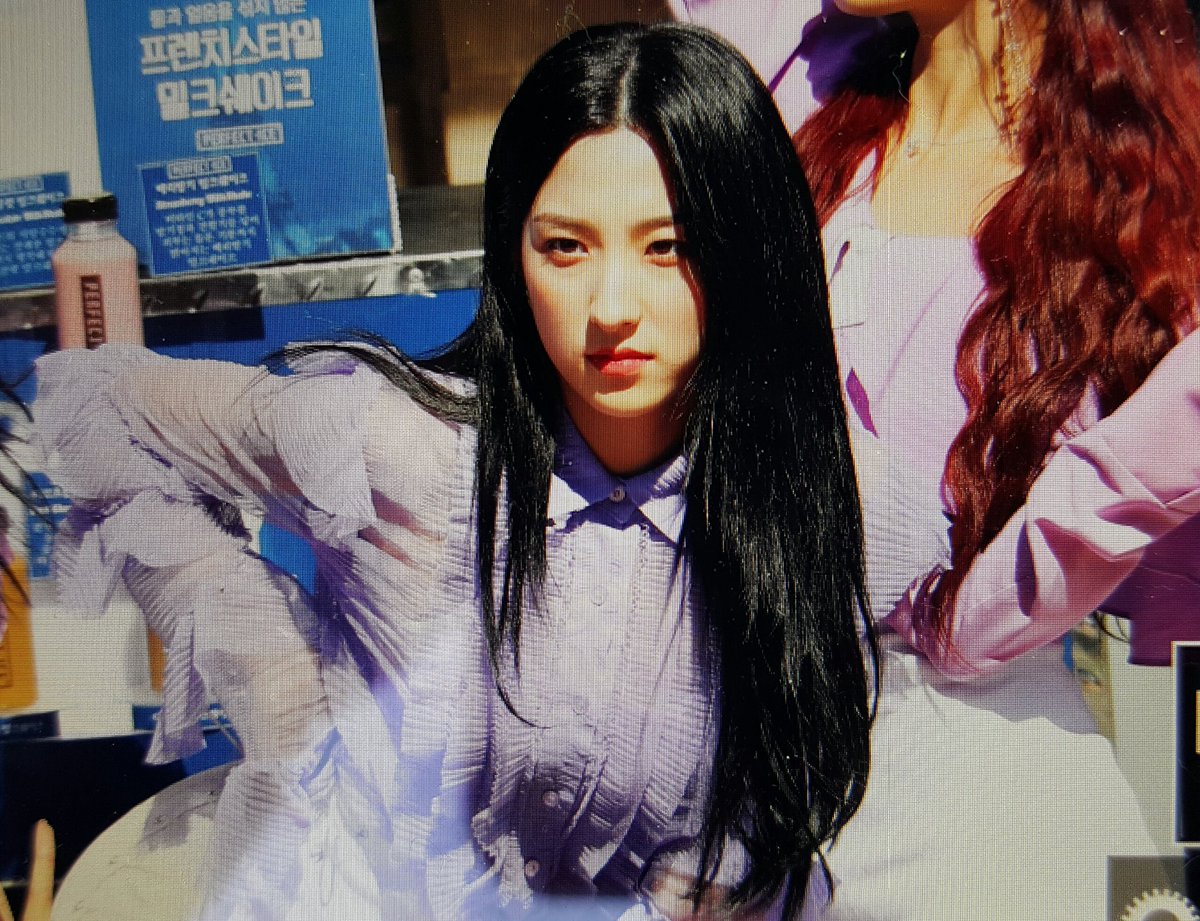 Comet_527's tweet photo. 181002 우주소녀 은서 #우주소녀 #은서 #WJSN #EUNSEO https://t.co/r0pXNBnc6p