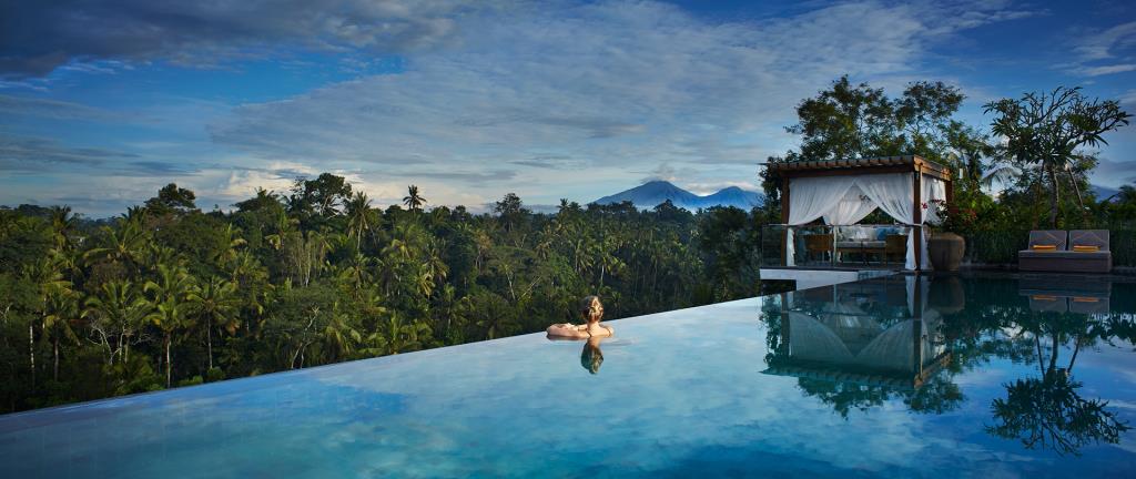 WalkFrodo's tweet photo. Goya Boutique Resort, Ubud 🇮🇩
#poolside #Tropical #Travel #explore #Indonesia #walkfrodo https://t.co/c00Pn8ggv6