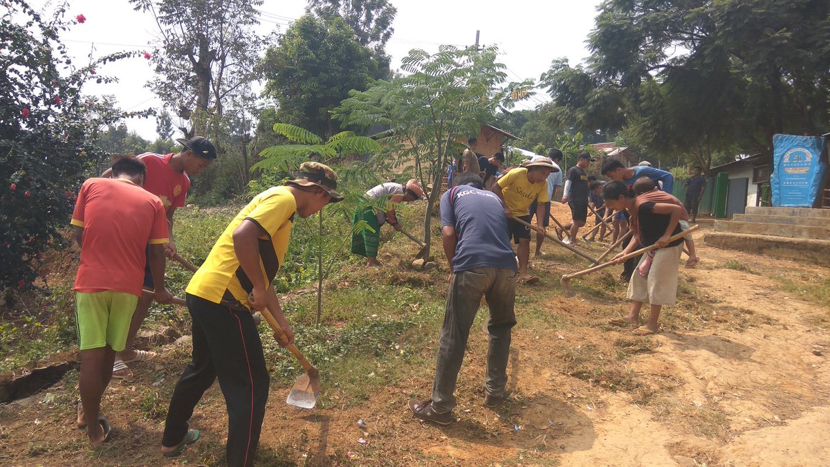 GinGangte's tweet photo. #Manipur: Bunglawn Village in Churachandpur District joined the Nation in observing #NationalCleanlinessDay #Oct2
#SwachhBharatMission #CleanBunglawn #CleanManipur #CleanIndia
@PMOIndia @swachhbharat @SwachhBharatGov @nheptulla @ManipurCMO @MDoNER_India @AdminCcpur https://t.co/QtZ95nSiCG
