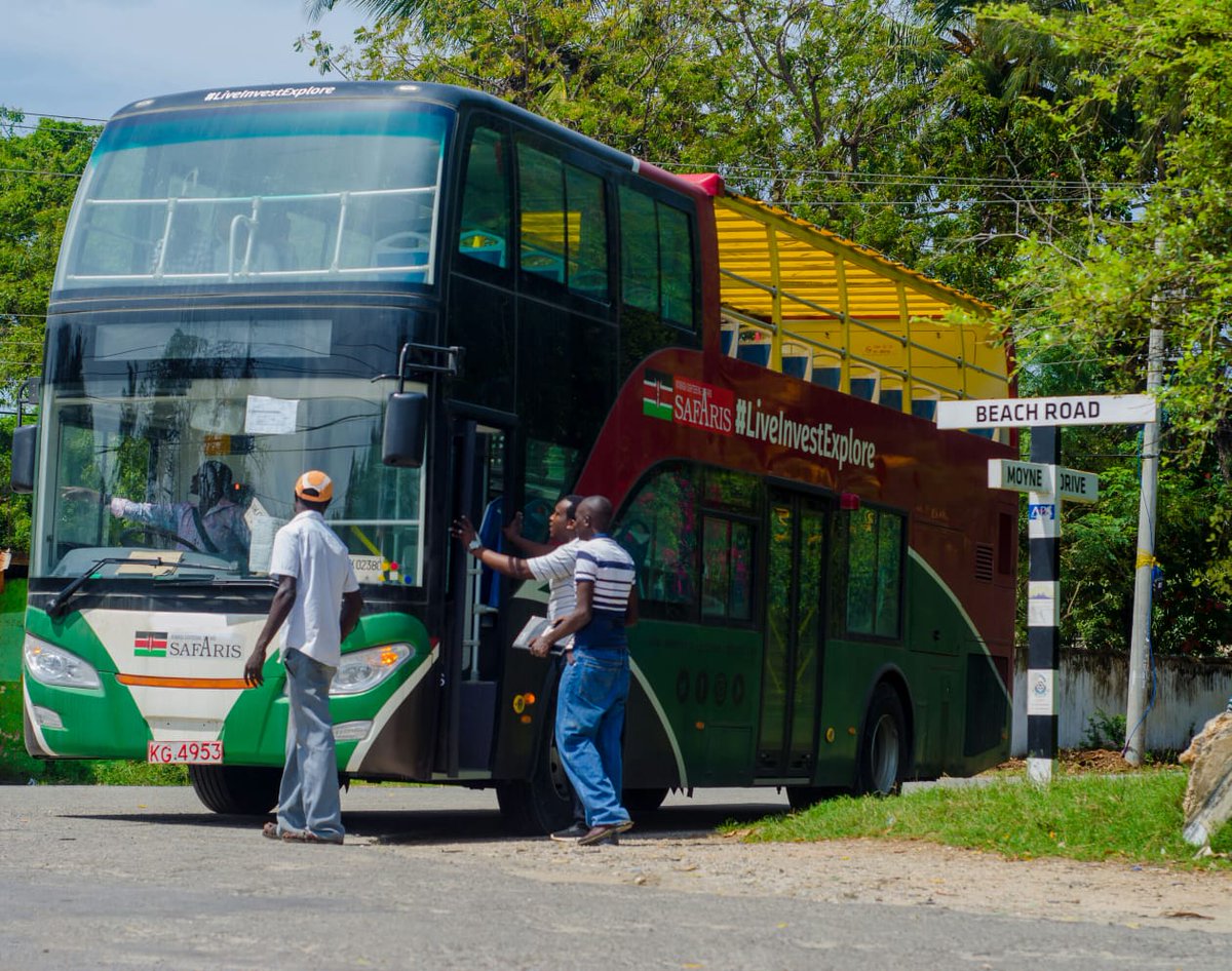 EddieMors1's tweet photo. Good morning fellow Kenyans? Have you seen what we have in Mombasa? #AMLiveNTV #JeffAndHamoOnHot #JamboKenya #BreakfastClub #Brekko #PambazukaNaRadioCitizen #TravelTuesday #MombasaSightseeingBus #LiveInvestExplore #Mombasa #Kenya #The47CountiesChallenge https://t.co/4snmICUAAL