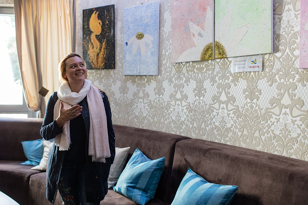 SavannaCafeTN's tweet photo. Opäť nové! Obrazy Márie Jakubcovej. Plné šťastia, radosti a pozitívnej energie. Výstava "Život" v mesiaci v mesiaci október. 
👍Podujatie podporilo Mesto Trenčín  👍
Viac: https://t.co/ywt8y84ZBG
#NajlepsieChutiSPriatelmi #SavannaCafe #Trencin https://t.co/hC4Qle6iid