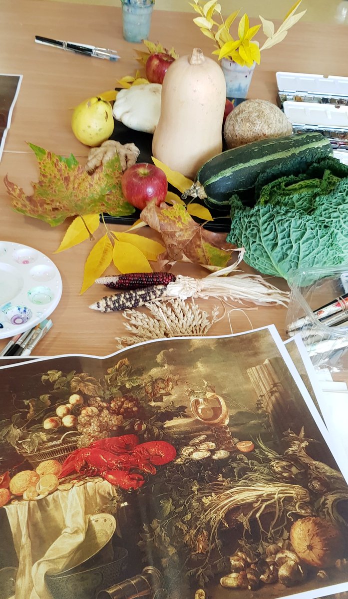 Some squashes from @FranklinsSE22 and some Lewisham foraging for our art workshop today at @LG_NHS inspired by #Harvest and #deHeem at @WallaceMuseum 🍃 #ArtsHealthWellbeing #CultureforHealth