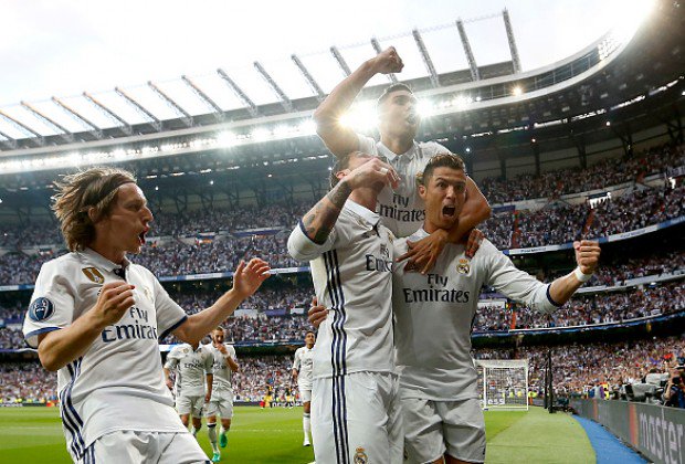 jingpul's tweet photo. Ronaldo Show Stuns Atletico In Madrid Derby.
Cristiano Ronaldo of Real Madrid.
#cristiano #cristianoronaldo #ronaldo #cr7 #football #friend #real #realmadrid #realmadridfc #realfc https://t.co/h0P1x3dv0L