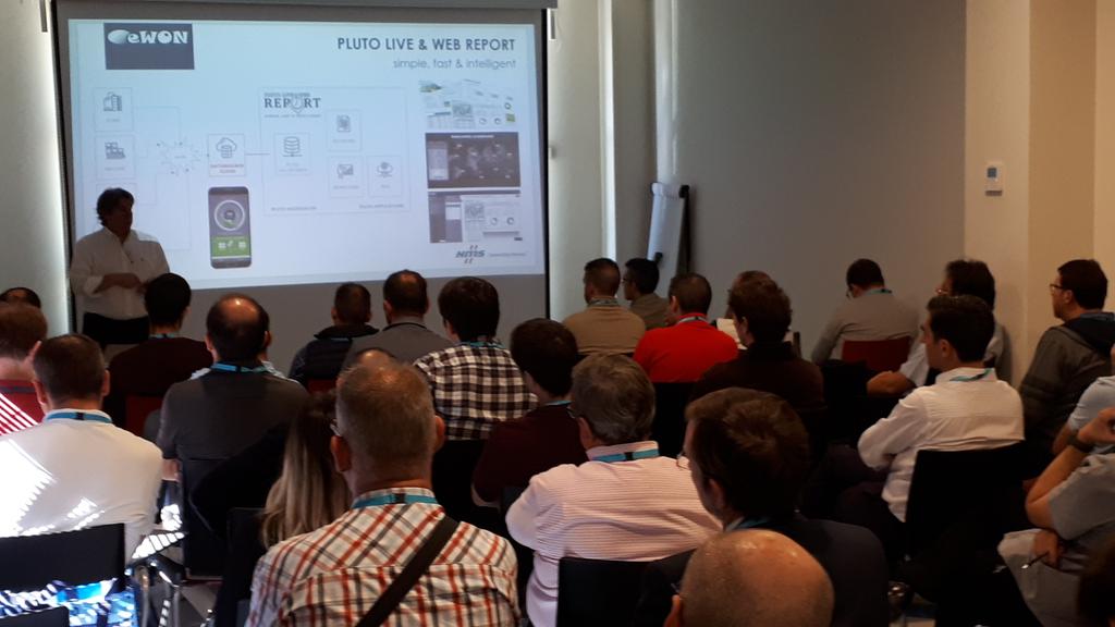 NachoRedondo's tweet photo. Monitorización de datos e Informes con Pluto gracias a los datos de @ewonrouters
@PlutoLiveReport #Flexthink Madrid https://t.co/TQ3mkvOJIO