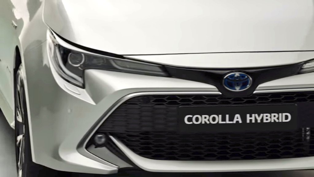 on X: New Toyota Corolla Hybrid Touring Sport #ParisMotorShow #MondialAuto  #Paris #Parigi #mondialautoparis #Toyotanation  / X