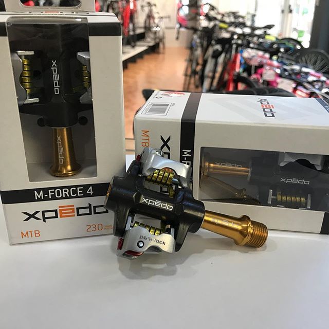 Ciclos_Castillo's tweet photo. Esta semana oferta de los pedales Xpedo M-force 4 por tan solo 125€ 
#cicloscastillo #pedalesmtb https://t.co/DIgLkbjH0p https://t.co/RlrRSV1tuj