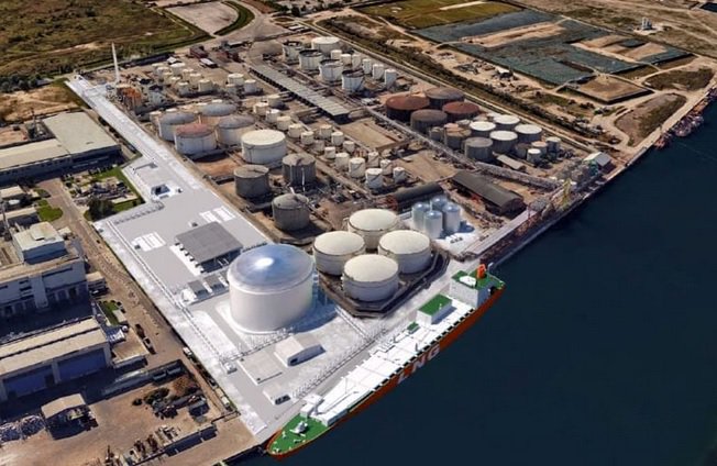 OilGasNews_it's tweet photo. Venice LNG, il progetto di un nuovo terminal di GNL nel @PortOfVenice #Marghera, ha ottenuto 18 milioni di fondi europei dalla @EU_Commission 
#gas #gnl
https://t.co/m1few1ybvL https://t.co/2DvkhCiogN